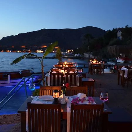 ホテル Baldan ボズブルン