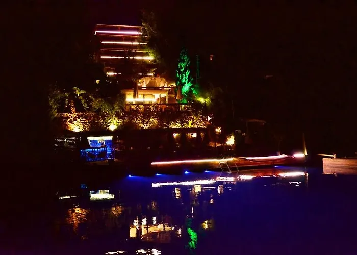 ホテル Baldan ボズブルン